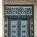 Porte Art Déco de la bibliothèque Carnégie à Reims