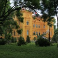 Ancienne résidence colonaile, elle a abrité Ho-Chi-Minh pour ses vieux jours