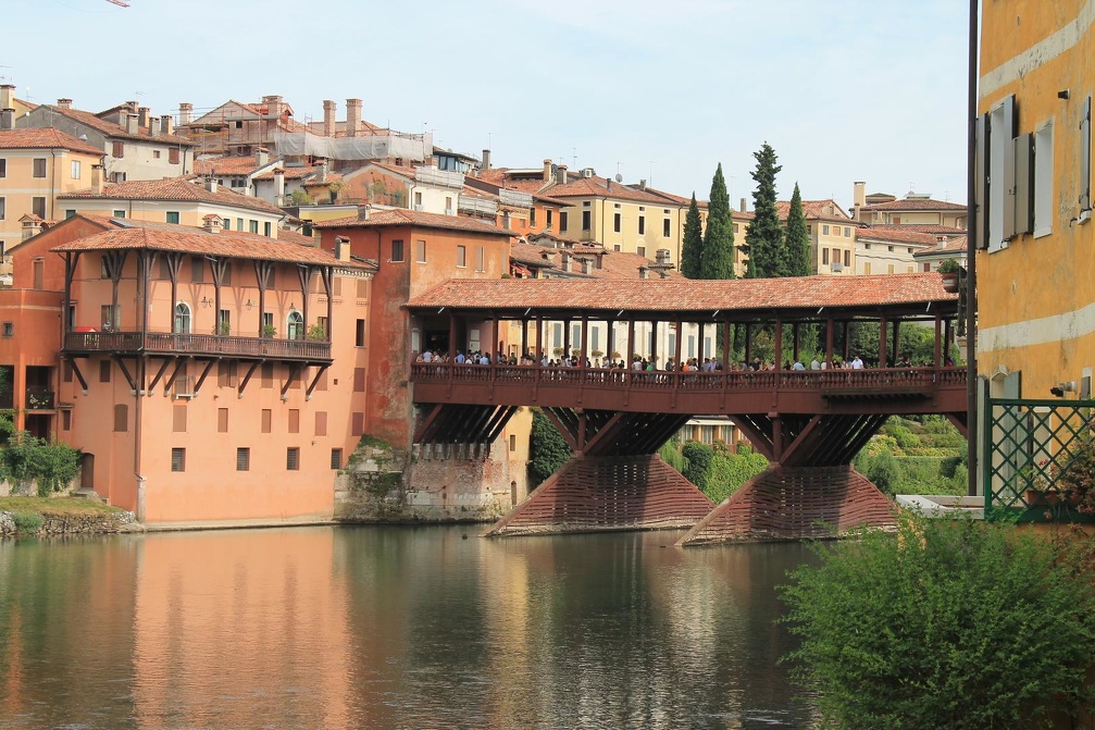 Bassano del Grappa. Ponte Vecchio. Architecte Palladio. Aout 2015. P. Douillet.JPG
