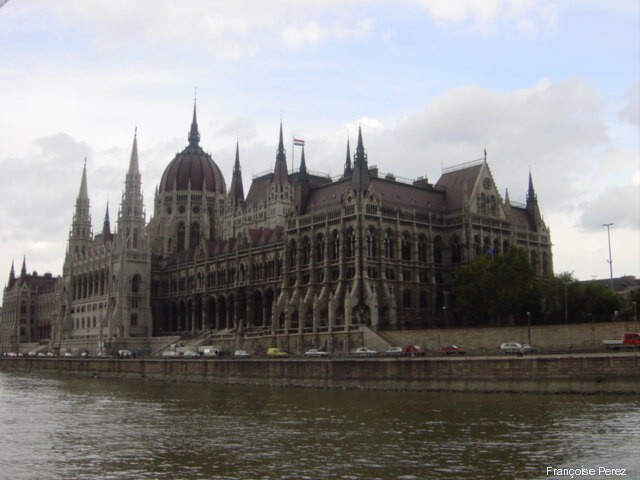 Parlement-hongrois.JPG