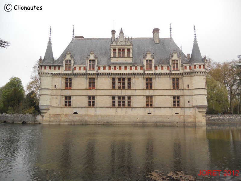 façade de Azay-le-Rideau azay.JPG