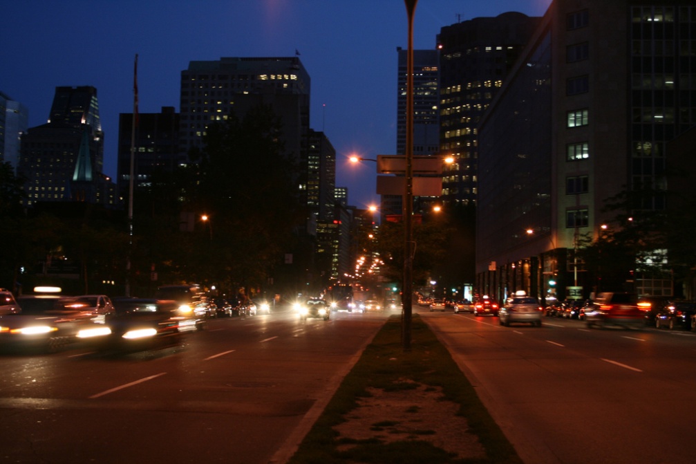 Boulevard René Lévesque, Montréal