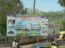 publicité pour un établissement scolaire privé en Inde