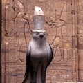 Statue d’Horus à Edfou