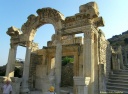 temple d'Hadrien à Ephèse