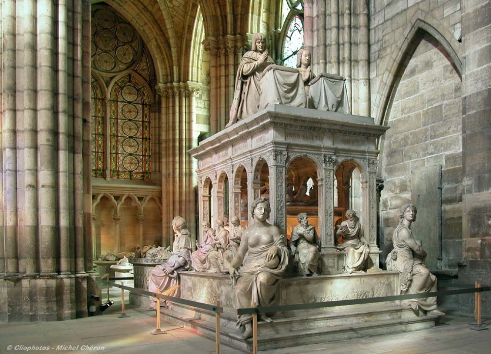 Tombeau de Louis XII et d'Anne de Bretagne
