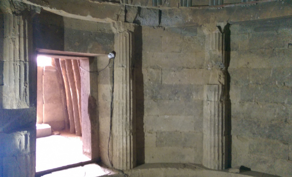 Salle ou cellule au coeur d'un centre de culte thrace, IVe siècle av J.-C., près de Starossel, Bulgarie