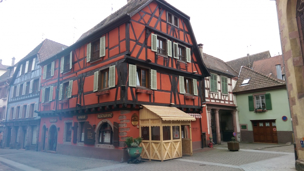 Maison à colombage typique de l'architecture alsacienne