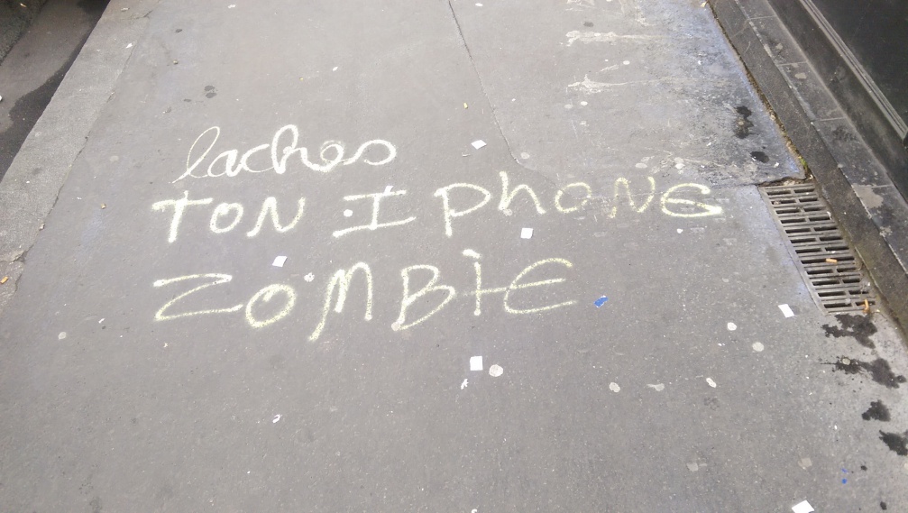 Street message avec faute d'orthographe, Paris Xe