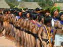 Danse des Kaiapo (village de Raoni)
