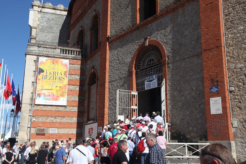 Les arènes de Béziers en 2014. la tauromachie de tradition espagnole y est pratiquée. 