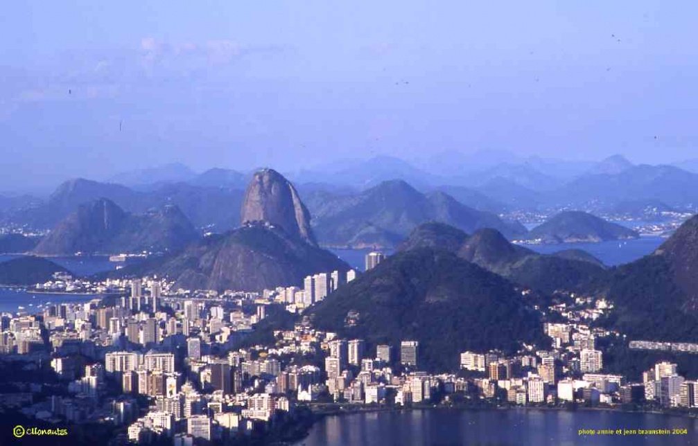 Panorama de Rio de Janiero depuis le Christ du Corcovado