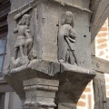Montant sculpté d'une maison du XVe siècle
