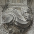 Palais des papes en Avignon détail d'un chapiteau