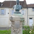 Buste de César-François Cassini à Clermont-de-l'Oise